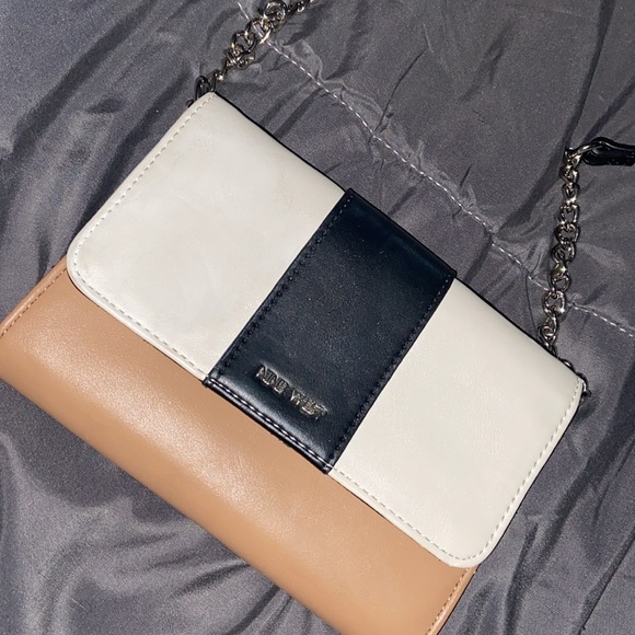 Nine west cross bag - Picture 2 of 4